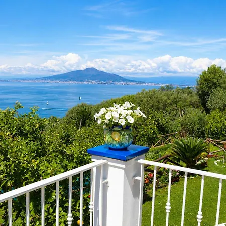 Blu Vesuvius سورينتو