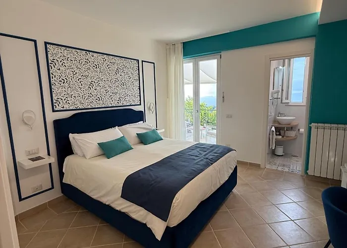 Blu Vesuvius 4* ソレント